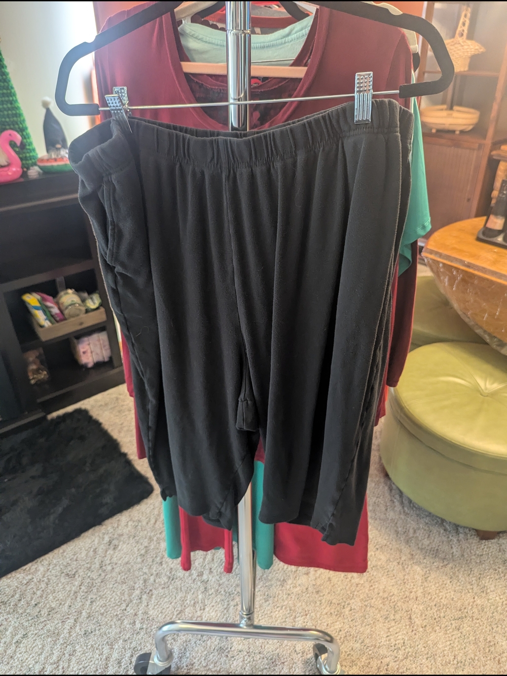 🧡Roamans 30/32 3x Casual Black Elastic Waist Capri Joggers